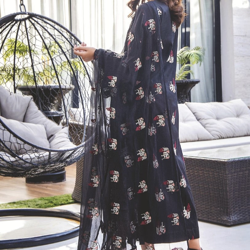 PANACHE Embroidered Lawn Unstitched 3PC Collection - LS658