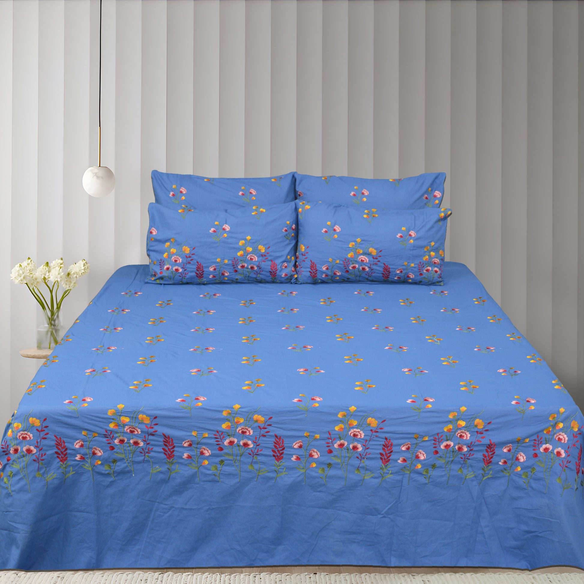 Premium_Embroidered_Bedsheet 